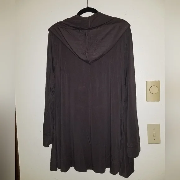 Logo-like zip up hooded top 2X - Picture 2 of 4